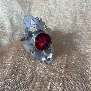 Elegant Silver Ring with Red Gemstone …